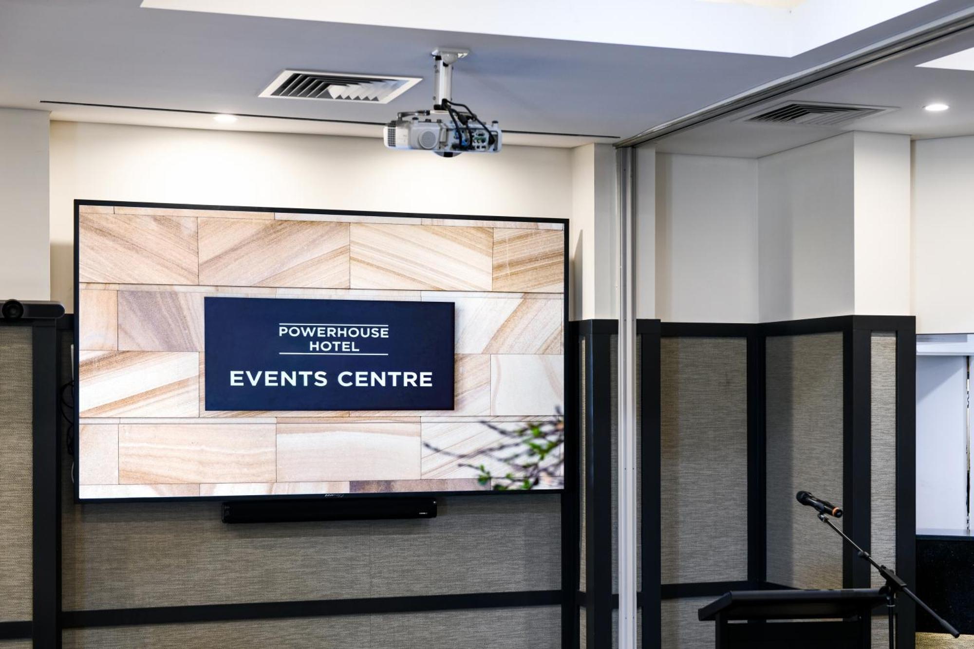 Powerhouse Hotel Tamworth By Rydges Luaran gambar NEC Ultra Narrow Edge Display